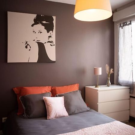 T2 Cosy & Moderne Avec Parking Prive Gratuit A Villeurbanne Exterior photo